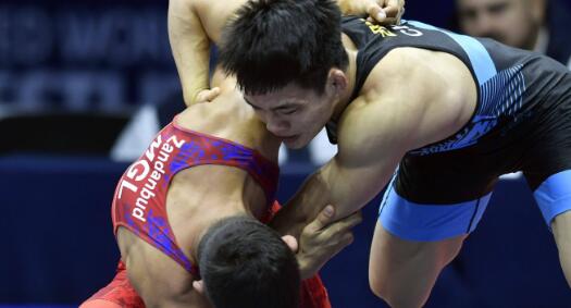 中国摔跤队11席出征巴黎奥运会